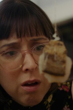 Дарла в космосе (2024)